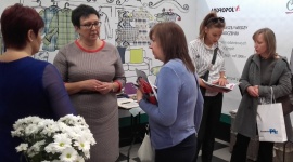 Tkaniny odzieżowe Andropolu w Ptak Fashion City BIZNES, Handel - Tkaniny na odzież damską, męską i dziecięcą prezentuje Andropol SA na targach Fast Textile w Rzgowie koło Łodzi. Targi odbywają się w Ptak Fashion City, największym skupisku polskich producentów odzieży.