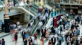 10 porad dla e-commerce, czyli jak przygotować się do Black Friday? BIZNES, Handel - Wyprzedaże w Black Friday kojarzą się głównie z tłumami w sklepach stacjonarnych. Jednak od kilku lat w te dni prawdziwe oblężenie przeżywają sklepy internetowe.