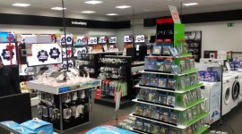 NEONET debiutuje w Pleszewie BIZNES, Handel - Wraz z końcem roku NEONET przygotował niespodziankę dla mieszkańców Pleszewa i okolic. 8 grudnia otwiera pierwszy w tym mieście salon z asortymentem AGD, RTV, IT, GSM.