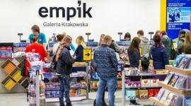 Empik Future Store w Galerii Krakowskiej BIZNES, Handel - Galeria Krakowska rozwija się w wielkim stylu – po przebudowie został otwarty nowoczesny Empik Future Store.