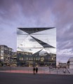 cube berlin: Fasada z podwójną skórą, która odpowiada złożonym wymaganiom technicznym i estetycznym