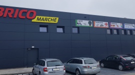 Otwarcie pierwszego supermarketu Bricomarché w aglomeracji warszawskiej BIZNES, Handel - Grupa Muszkieterów kontynuuje rozwój sieci Bricomarché – 22 lipca otworzy kolejny, 8. w województwie mazowieckim i 167. w Polsce supermarket z produktami do domu i ogrodu. Sklep zostanie uruchomiony w miejscowości Babice Nowe, należącej do aglomeracji warszawskiej.